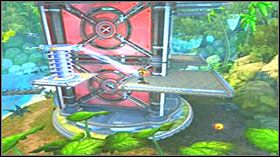 Następnie wybij się do góry, po czym przeskocz na kolejne kładki, nie wpadając przy tym na czarny dym - Hoolefar Island (1) | Opis przejścia Ratchet & Clank Quest for Booty - Ratchet & Clank: Quest for Booty - poradnik do gry