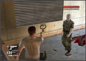 Pomagamy właścicielowi sklepu pozbyć się czwórki oprawców, po czym z jednej z półek zabieramy pancerz [1] - Poradnik do gry - Rozdział 1 | Made Man Prawa Ręka Mafii - Made Man: Prawa Ręka Mafii - poradnik do gry