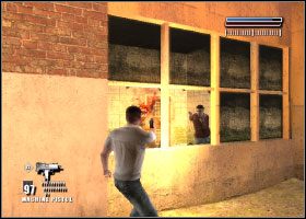 Na zewnątrz stajemy oko w oko z dwoma zbirami uzbrojonymi w szybkostrzelne pistolety maszynowe [1] - Poradnik do gry - Rozdział 1 | Made Man Prawa Ręka Mafii - Made Man: Prawa Ręka Mafii - poradnik do gry