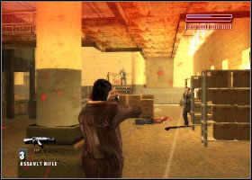 Zanim przekroczymy szerokie drzwi, obracamy się o 90 stopni w lewo i odwiedzamy mały składzik [1] - Rozdział 6 | Made Man Prawa Ręka Mafii - Made Man: Prawa Ręka Mafii - poradnik do gry