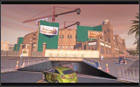 Przywódca Chulos Canallas - Stavo , zleca Ci atak na Rumunów, a konkretnie zniszczenie zapasów, który gromadzą w swoich magazynach - Równowaga sił - Żadnej ochrony | Fabuła | Wheelman - Wheelman - poradnik do gry