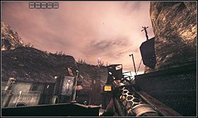 Krok 5: Powróć do strefy Bazaar (etap 55) i zniszcz z pokazanego na screenie miejsca (pokonany boss) trzecią antenę - Przegląd arsenału - Wskazówki - Kroniki Riddicka: Assault on Dark Athena - poradnik do gry