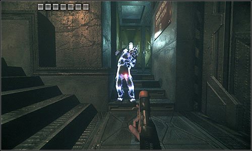 Pistolet - Przegląd arsenału - Wskazówki - Kroniki Riddicka: Assault on Dark Athena - poradnik do gry