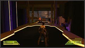 Teraz pęd na rampę, po drodze paru przeciwników, następnie przez tunel - Opis przejścia - część piąta - 02 | Advent Rising - Advent Rising - poradnik do gry