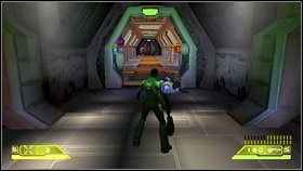 Obojętnie którymi drzwiami wejdziesz, w środku napotkasz kilku przeciwników - Opis przejścia - część piąta - 02 | Advent Rising - Advent Rising - poradnik do gry