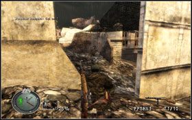 Po dotarciu do punktu [01] , zabijamy przeciwnika po prawej, a następnie ostrożnie [1] zbliżamy się do dwójki przeciwników stojących nam na drodze - [Opis przejścia] Karlshorst | Sniper Elite Berlin 1945 - Sniper Elite: Berlin 1945 - poradnik do gry