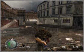 Oficer czekający na swoją śmierć [1] , przebywa dokładnie w punkcie [04], w nieco podniszczonym budynku - [Opis przejścia] Odetnij Komunikację | Sniper Elite Berlin 1945 - Sniper Elite: Berlin 1945 - poradnik do gry