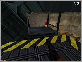 Dojeżdżając do celu podróży zwróć uwagę na małą platformę, która wyłoni się z lewej strony [#42] - [Opis przejścia Half-Life] Unforeseen Consequences - cz. 2 - Half-Life - poradnik do gry