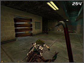 Zabij wszystkich przeciwników i rozwal łomem deski [#254] , które blokują dostępu do małego pomieszczenia - [Opis przejścia Half-Life] On a Rail - cz. 2 - Half-Life - poradnik do gry