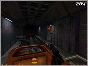 Kolejną przeszkodą są uszkodzone słupki energetyczne [#283] , które spowodowały mały chaos w tunelu - [Opis przejścia Half-Life] On a Rail - cz. 4 - Half-Life - poradnik do gry