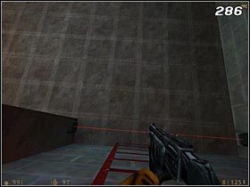 Zlikwiduj Zombie w małym pomieszczeniu znajdującym się na wprost drabiny - [Opis przejścia Half-Life] On a Rail - cz. 4 - Half-Life - poradnik do gry