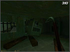 Gdy znajdziesz się na dole, szybko znajdź kanał z dużą rysą w podłodze [#309] i przedostań się do zabarykadowanej sali za pomocą zlokalizowanego w suficie tunelu, wcześniej rozwalając łomem blokującą przejście kratkę - [Opis przejścia Half-Life] Apprehension - cz. 1 - Half-Life - poradnik do gry