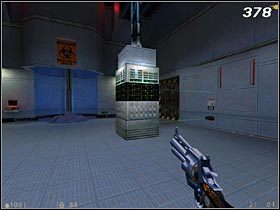 Idź przed siebie i zabij dwóch patrolujących teren żołnierzy - [Opis przejścia Half-Life] Questionable Ethics - cz. 1 - Half-Life - poradnik do gry