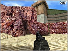 Wskocz z powrotem na betonową konstrukcję i zacznij posuwać się naprzód po bardzo wąskim gzymsie - [Opis przejścia Half-Life] Surface Tension - cz. 1 - Half-Life - poradnik do gry