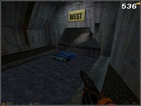 W nowoodkrytym pomieszczeniu znajdują się dwa równoległe kanały z wodą - [Opis przejścia Half-Life] Forget about Freeman! - cz. 1 - Half-Life - poradnik do gry