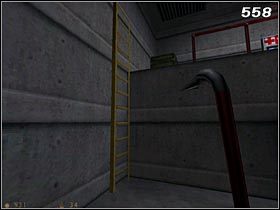 Po chwili dotrzesz do sporej wielkości magazynu wypełnionego kontenerami [#559] - [Opis przejścia Half-Life] Lambda Core - cz. 1 - Half-Life - poradnik do gry