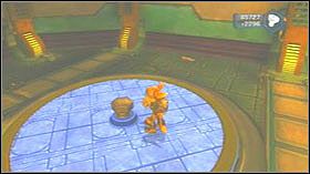 Ubij przeciwników, wskocz na szynę po lewej i zjedź na dół - IRIS Supercomputer, Kreeli Comet | Opis przejścia - Ratchet & Clank: Tools of Destruction - poradnik do gry