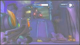 Zlikwiduj wszystkich wrogów i poczekaj aż roboty otworzą most - Lombax Ruins, Planet Fastoon (powrót) | Opis przejścia - Ratchet & Clank: Tools of Destruction - poradnik do gry