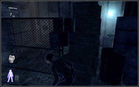 Uważaj na patrolującego strażnika albowiem w połowie schodów jesteś na widoku #1 - Leave a Light On - Storage (cz.1) | Opis przejścia Velvet Assassin - Velvet Assassin - poradnik do gry