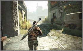 Rusz przed siebie uliczką między murem, a budynkiem [1] - Rozdział 2 - Dzięki Bogu (cz.2) | Opis przejścia | Terminator Ocalenie - Terminator: Ocalenie - poradnik do gry