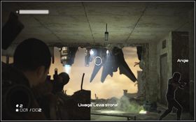 Po zniszczeniu latających maszyn wejdź na górę po zawalonej podłodze w centrum pokoju [1] - Rozdział 4 - Widoki (cz.3) | Opis przejścia | Terminator Ocalenie - Terminator: Ocalenie - poradnik do gry