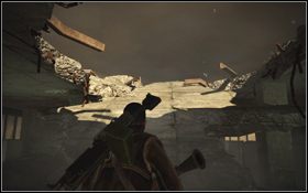 Pozbieraj porozrzucane na całym piętrze pociski do wyrzutni [1] , a następnie wyjdź na dach [2] - Rozdział 4 - Widoki (cz.4) | Opis przejścia | Terminator Ocalenie - Terminator: Ocalenie - poradnik do gry