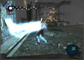 Alden będzie na początku miotał w ciebie różnymi kawałkami żelastwa, więc nie możesz zostawać w jednym miejscu dłuższą chwilę - Szał Aldena | Porażka Zekea | inFamous - inFamous - poradnik do gry