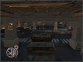 Zaraz po wyjechaniu z bazy skręć w lewo i jedź tą drogą, aż dotrzesz do kawałka drogi, nad którym puszczona została inna droga - ten tunel jest strefą, do której macki potwora praktycznie nie maja dostępu - The Stolen Body | Opis przejścia Prototype - Prototype - poradnik do gry