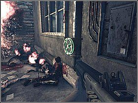 Skręć w prawo i przez kontener na ulicę, tutaj będzie małe powitanie w postaci jednostek Black Order - Londyn- Kraken (1) | Opis przejścia | Legendary - Legendary - poradnik do gry