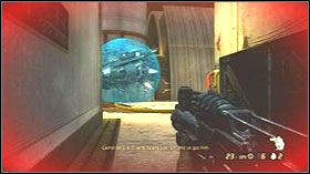 Gdy potwór schowa się za zakrętem, idź w lewo i omiń skrzynki - San Francisco, California | Opis przejścia SP w Resistance 2 - Resistance 2 - poradnik do gry