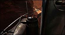 Po lewej stronie windy widziałeś już pewnie duży zawór - Voltaic cz.II | Myst III Exile - Myst III: Exile - poradnik do gry