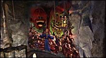 Dotrzesz po nich do niewielkiej groty z pięknym freskiem na ścianie - Amateria cz.II | Myst III Exile - Myst III: Exile - poradnik do gry