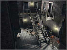 Po skończonej rozmowie wejdź po wskazanych przez Finleya schodach i podnieś odłamki szkła (Glass shards) - [Opis przejścia] Whitechapel, 7 września 1888 - Sherlock Holmes kontra Kuba Rozpruwacz - poradnik do gry