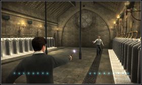 Nie oddalaj się od niego [1] , ponieważ kiedy zniknie ci z oczu zadanie zakończy się niepowodzeniem - Pościg za Draco | Opis przejścia Harry Potter i Książę Półkrwi - Harry Potter i Książę Półkrwi - poradnik do gry