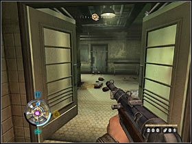 Zabezpieczone stanowisko dobrze byłoby możliwie jak najszybciej zająć, bo wkrótce mogą się tu zjawić nowi przeciwnicy, wliczając kolejnego naukowca kontrolującego potwory - Etap 13 - Szpital (cz.2) | Opis przejścia Wolfenstein - Wolfenstein - poradnik do gry