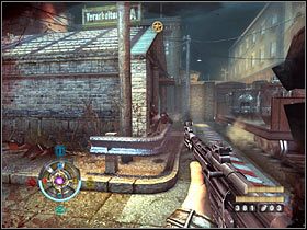 Po wstępnym oczyszczeniu okolicy skieruj się prosto, a na drodze stanie Ci żołnierz wyposażony w działko cząsteczkowe - Etap 14 - Fabryka konserw (cz.2) | Opis przejścia Wolfenstein - Wolfenstein - poradnik do gry