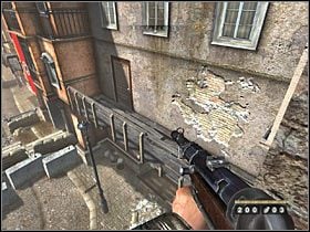 Sekret 3 (zachód): W słabo oświetlonym pomieszczeniu, za szafkami - Etap 1 i 6 - Złoto (cz.1) | Sekrety Wolfenstein - Wolfenstein - poradnik do gry