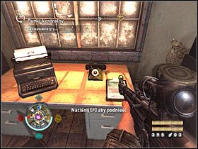 Sekret 2 - Hangar (zachodnie lotnisko): Po dotarciu na górny balkonik i zabiciu przeciwnika z miotaczem ognia - Etap 20 i 21 - Wywiad | Sekrety Wolfenstein - Wolfenstein - poradnik do gry