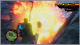 Operację powtarzamy po drugiej stronie budynku, niszcząc w końcu wszystkie elementy utrzymujące 