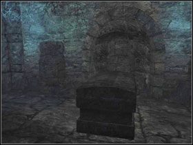 Zatrzymujemy się przed popękanym fragmentem podłogi i używamy telekinezy na dźwigni - Wyspa Faranga (5) | Rozdział 4 | Solucja Risen - Risen - poradnik do gry