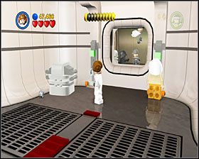Gdy dotrzesz do ciemnego pomieszczenia, przesuń obie skrzynie na wgłębienia w podłodze - Chapter 1 - Secret Plans - Story Mode - Episode 4 - LEGO Star Wars: The Complete Saga - poradnik do gry