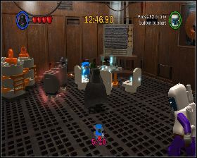 W środku pojazdu przejdź przez pierwsze drzwi z lewej (otworzyć je może C3PO) - Chapter 2 - Through the Jundland Wastes - Challenges - Episode 4 - LEGO Star Wars: The Complete Saga - poradnik do gry