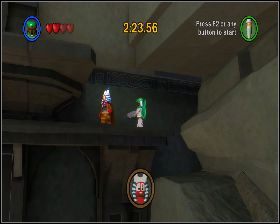 Przejdź w prawo i skorzystaj z haka. Następnie kieruj się w lewo, na platformę znajdującą się nad drzwiami. - Bounty Hunter Missions - Dodatki - LEGO Star Wars: The Complete Saga - poradnik do gry