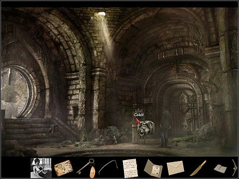 Cokół - znajduje się w ruinach Akademii, w komnacie, do której Darren dostaje się po właściwym ustawieniu figur na szachownicy - Dodatki (4) | Opis przejścia Black Mirror II - Black Mirror II - poradnik do gry