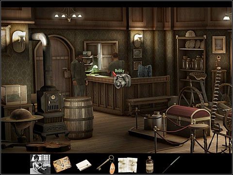 Pojawia się po zrobieniu zdjęcia Bobbyemu, strażnikowi w muzeum w Willow Creek, w momencie kiedy puszcza on bańki mydlane prze okno w muzeum - Dodatki (5) | Opis przejścia Black Mirror II - Black Mirror II - poradnik do gry