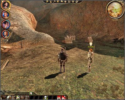 Możesz teraz udać się do Sir Pertha (M27, 16) którego odnajdziesz na wzgórzu w północno-wschodniej części [Redcliffe ] - Dragon Age Początek: Oblężona wioska (Redcliffe) - Dragon Age: Początek - poradnik do gry