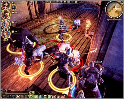 Na wrogów wpadniesz po dotarciu do dłuższego korytarza (M67, 2) i będą to wściekłe psy obronne , który wypadną z dwóch bocznych pomieszczeń - Dragon Age Początek: Czyhający w mroku (Denerim) - Dragon Age: Początek - poradnik do gry