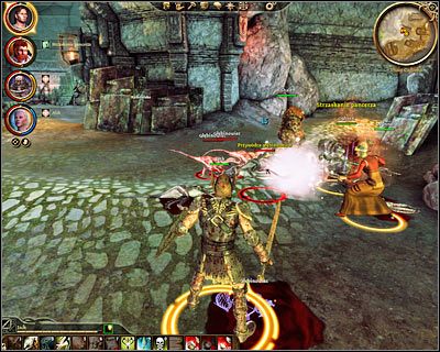 Po drodze sukcesywnie będziesz wpadał na nowe głębinowce , przy czym po wyeliminowaniu większości z tych stworków w pobliżu Twojej drużyny pojawi się przywódca głębinowców - Wspomnienia golema | DLC - Kamienny więzień | Dragon Age Początek - Dragon Age: Początek - poradnik do gry