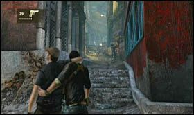 Idąc ulicą - na kilka metrów przed schodami - po lewej stronie pojawią się dwaj wrogowie (zdjęcie lewe) - Rozdział 11 Nie zatrzymuj się | Opis przejścia Uncharted 2 Among Thieves - Uncharted 2: Among Thieves - poradnik do gry