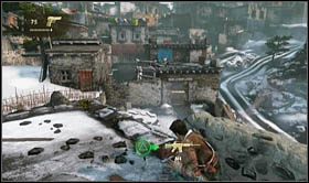 Na wspomnianym dachu stacjonować będzie oponent z wyrzutnia rakiet, zabij go (uważając, by nie zrobił tego samego z Tobą) i podnieś jego broń - Rozdział 20 Kotek i mysz (2) | Opis przejścia Uncharted 2 Among Thieves - Uncharted 2: Among Thieves - poradnik do gry